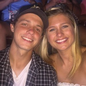 Meet your Posher, Casey